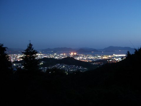 広島市の夕暮れ・畑峠